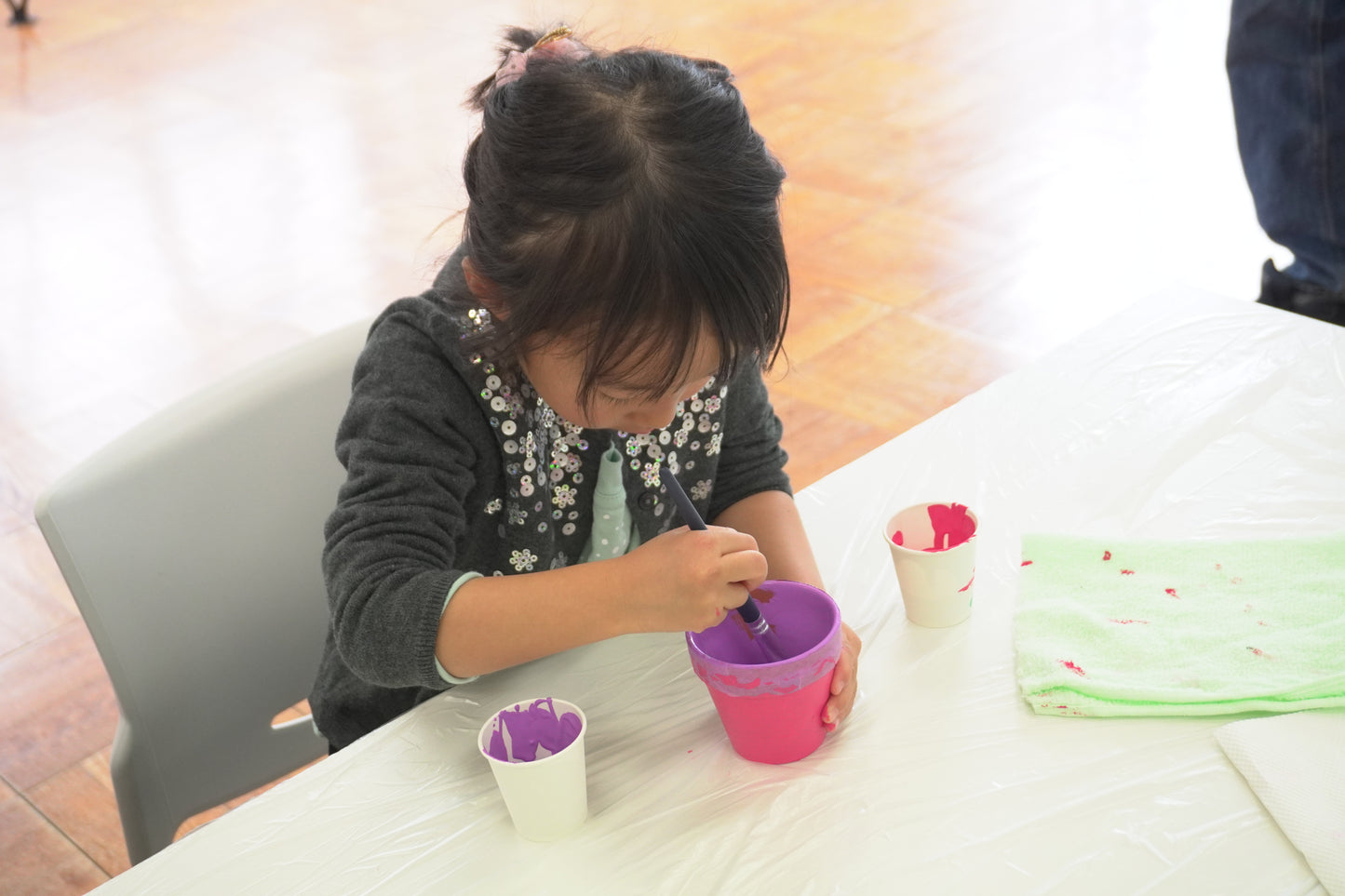 Flower pot art workshop