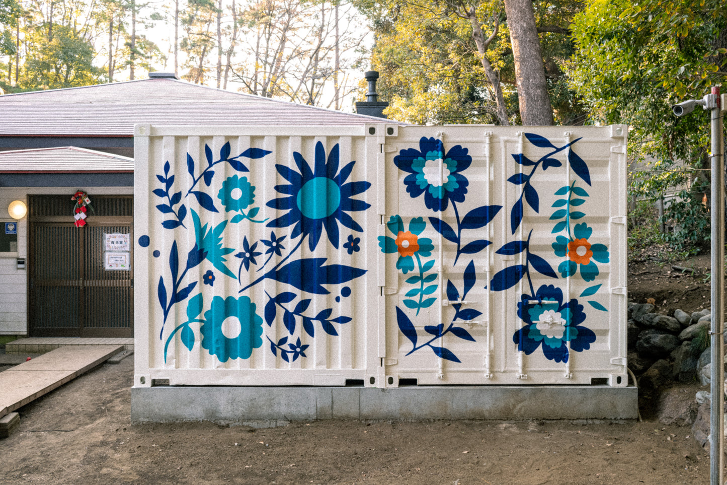 Mural painting and workshop at a kindergarten